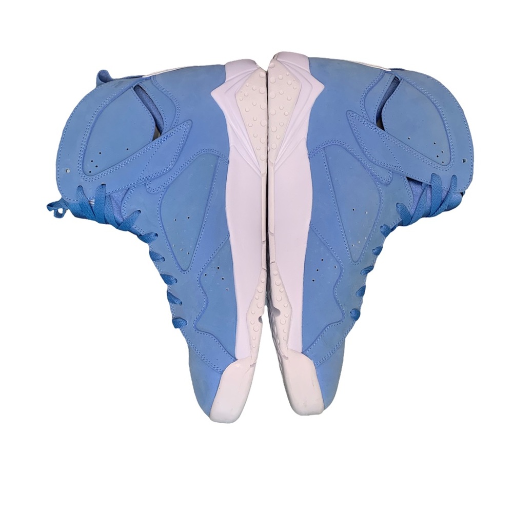 Air Jordan 7 Retro - Pantone Edition Size: Men's 13 Color: University Blue/White - Picture 3 of 7